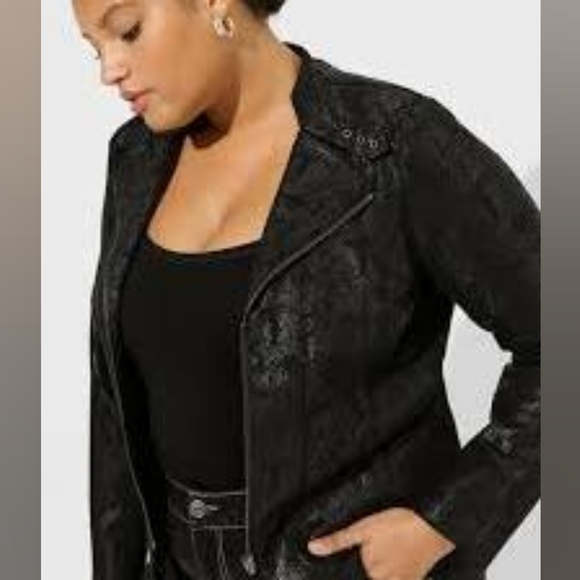 torrid Jackets & Blazers - NWOT Torrid size 0 Studio Ponte Knit Snake Skin Moto Jacket